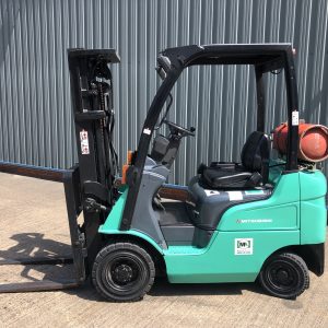 Mitsubishi FG18N (2190)